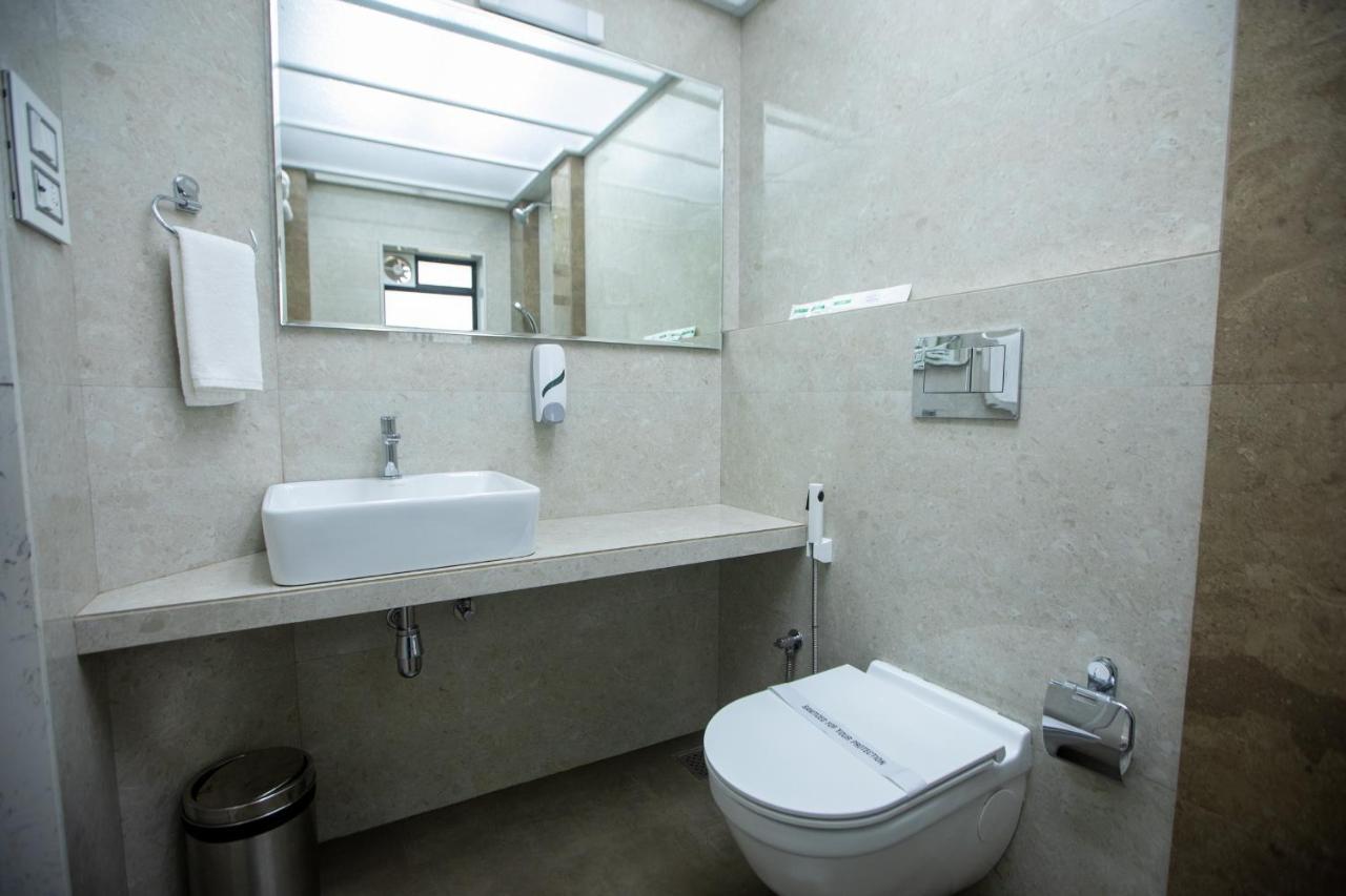 מומביי Hotel Naaz Executive מראה חיצוני תמונה