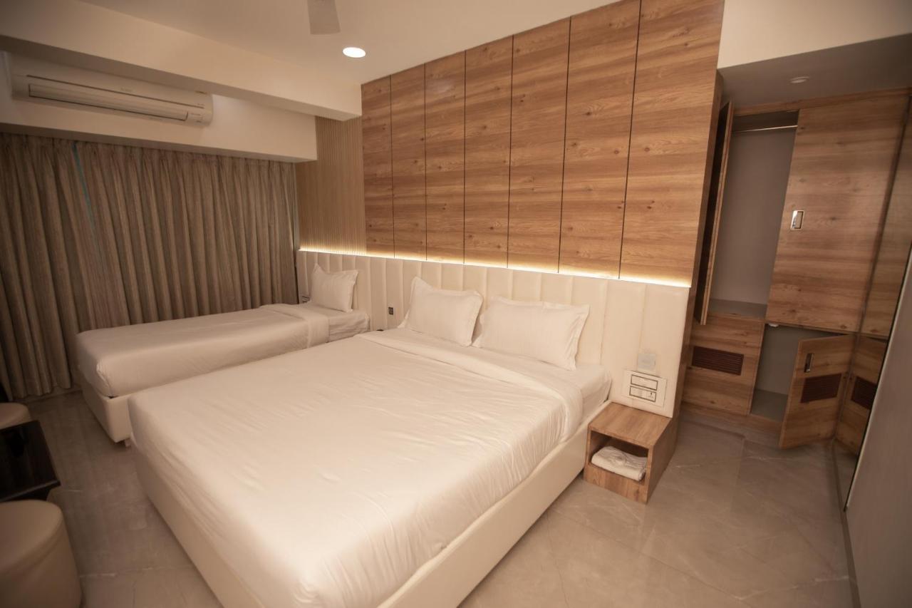 מומביי Hotel Naaz Executive מראה חיצוני תמונה